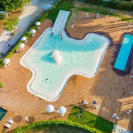 Vacanceselect Mobil Homes - Camping Pineta Sul Mare Camping Village Cesenatico Exteriér fotografie