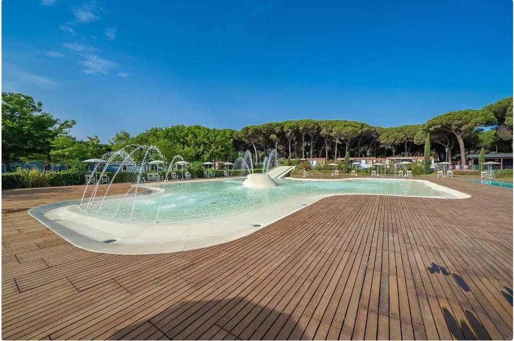 Vacanceselect Mobil Homes - Camping Pineta Sul Mare Camping Village Cesenatico Exteriér fotografie
