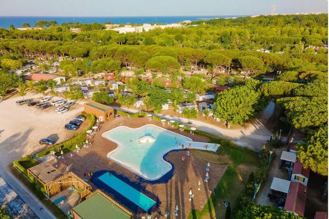 Vacanceselect Mobil Homes - Camping Pineta Sul Mare Camping Village Cesenatico Exteriér fotografie